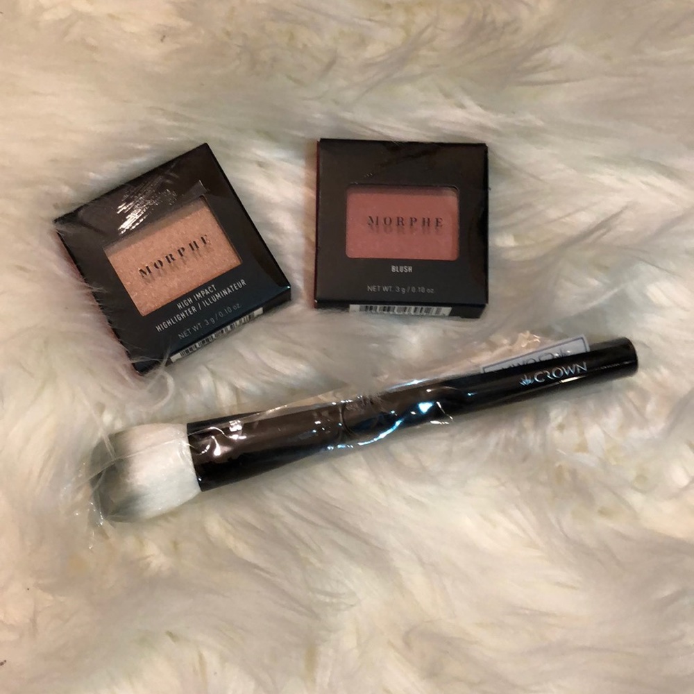 MORPHE BLUSH AND HIGHLIGHTER WITH BRUSH
